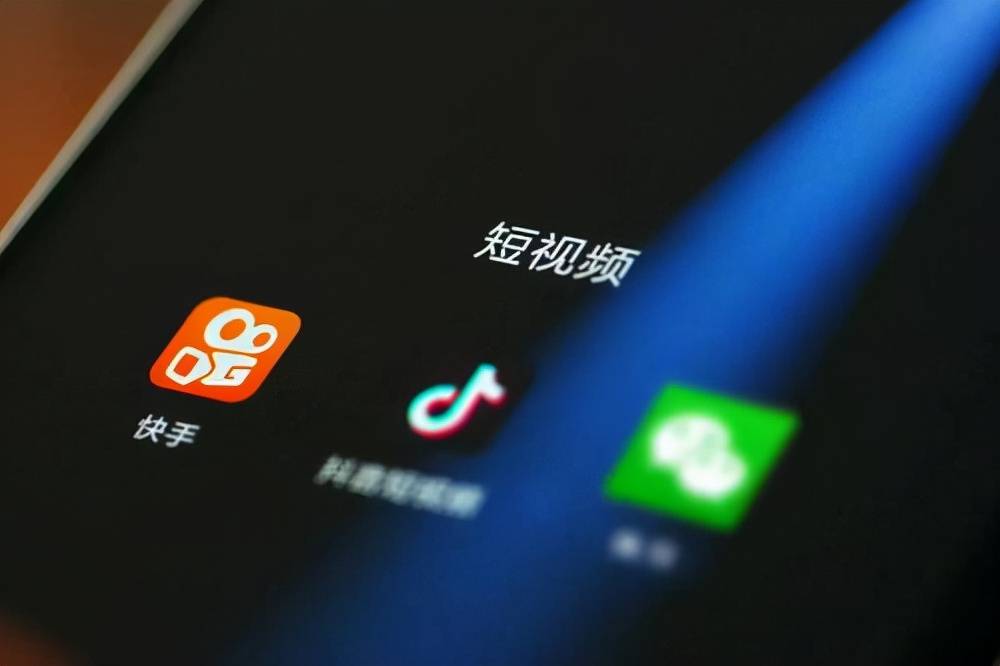 快手如何靠播放量变现？揭示短视频赚钱的秘密！