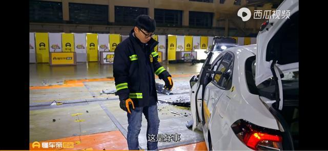 如何制作懂车帝挂标视频,让你轻松打造专业车主体验