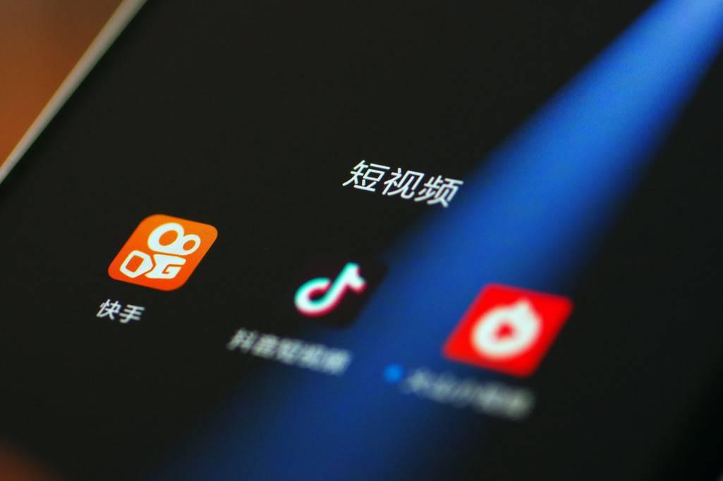 如何通过“抖音刷播放量”提升视频热度?掌握这些技巧,让你的视频火爆全网!